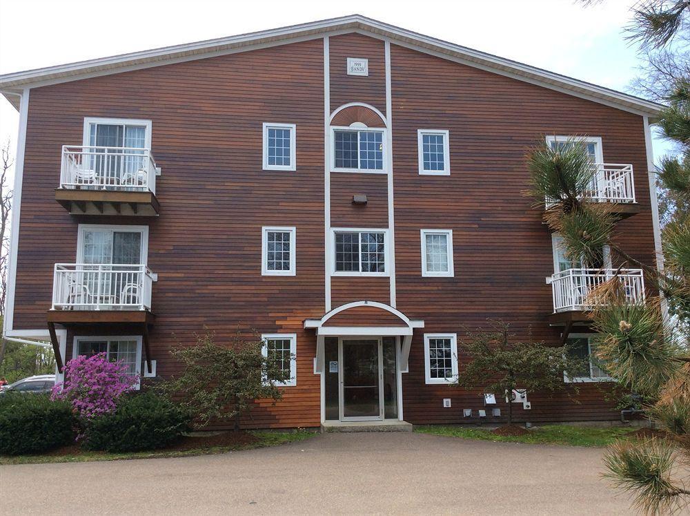 Handys Extended Stay Suites Colchester Exteriér fotografie