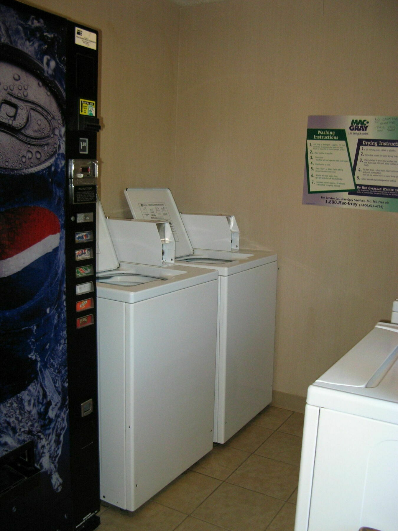 Handys Extended Stay Suites Colchester Exteriér fotografie